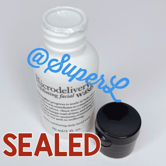 5/$15 Philosophy The Microdelivery Exfoliating Facial Wash Exfoliator Scrub - Picture 2 of 4